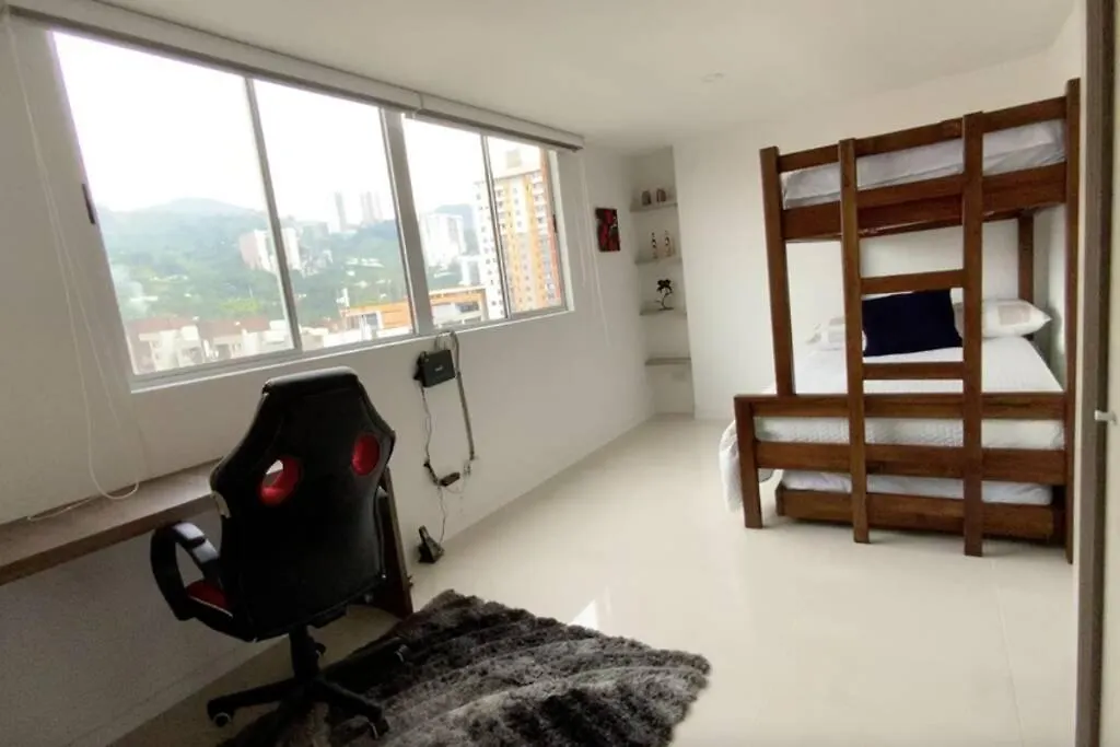 Ubicacion Privilegiada. Todo Al Alcance De Tu Mano Sabaneta 0*,